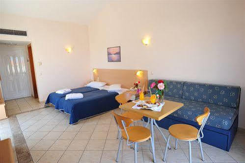 Thinalos Aparthotel Acharavi  Luaran gambar